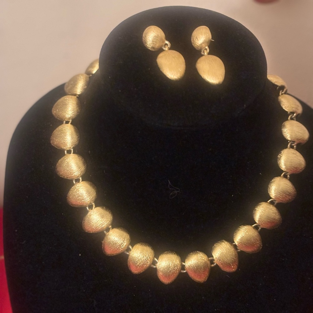 Vintage Anne Klein Brushed Gold-tone Necklace Set